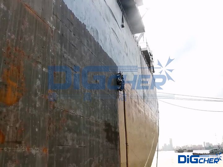 德高潔CR4D船舶除銹機(jī)器人